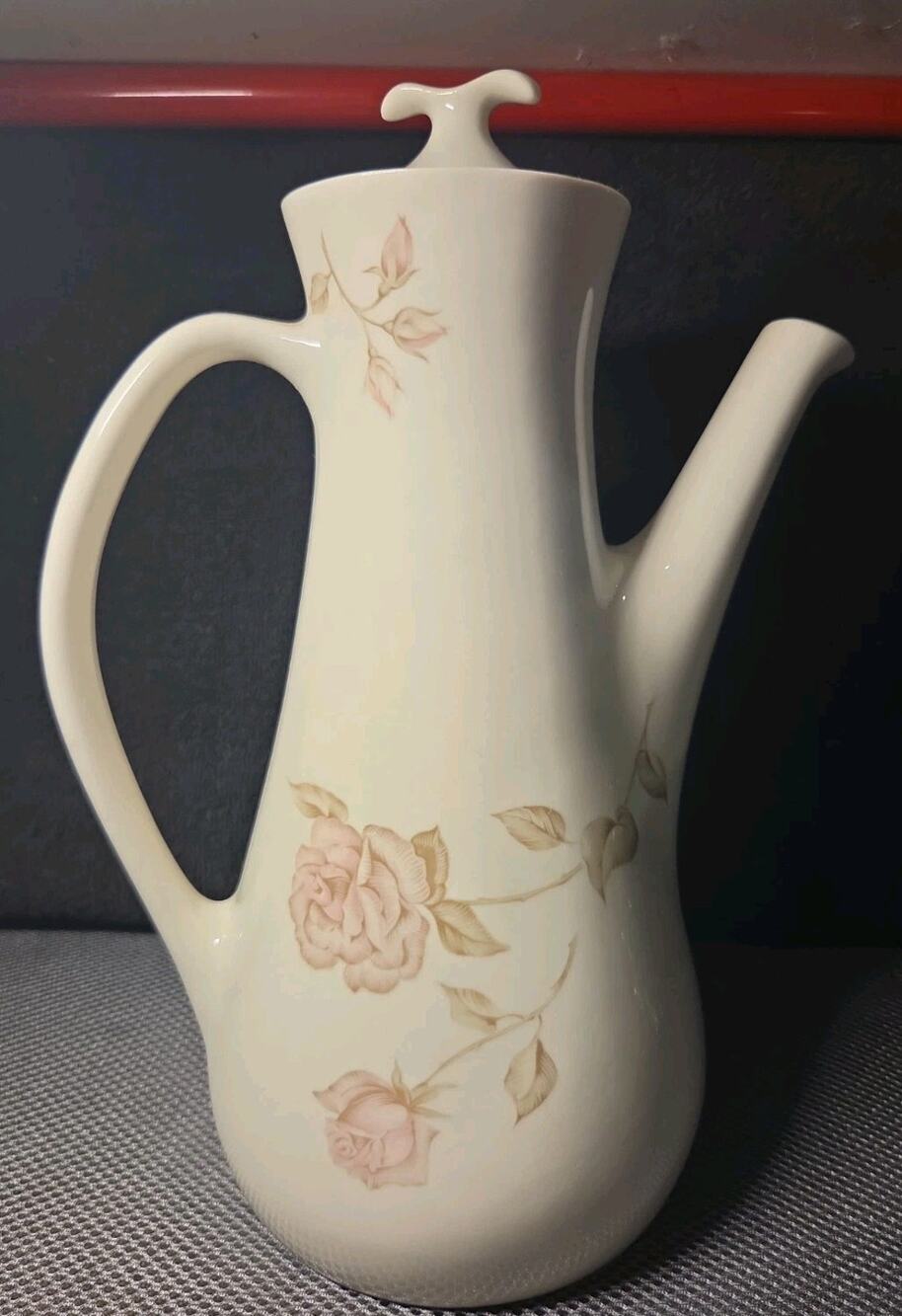 vntg Tea Pot Beige Rose Iroquois Impromptu Designed By Ben Seib